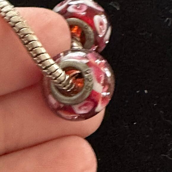 Pandora Sterling signed 925 Bracelet with two Murano sterling beads. - Picture 5 of 10
